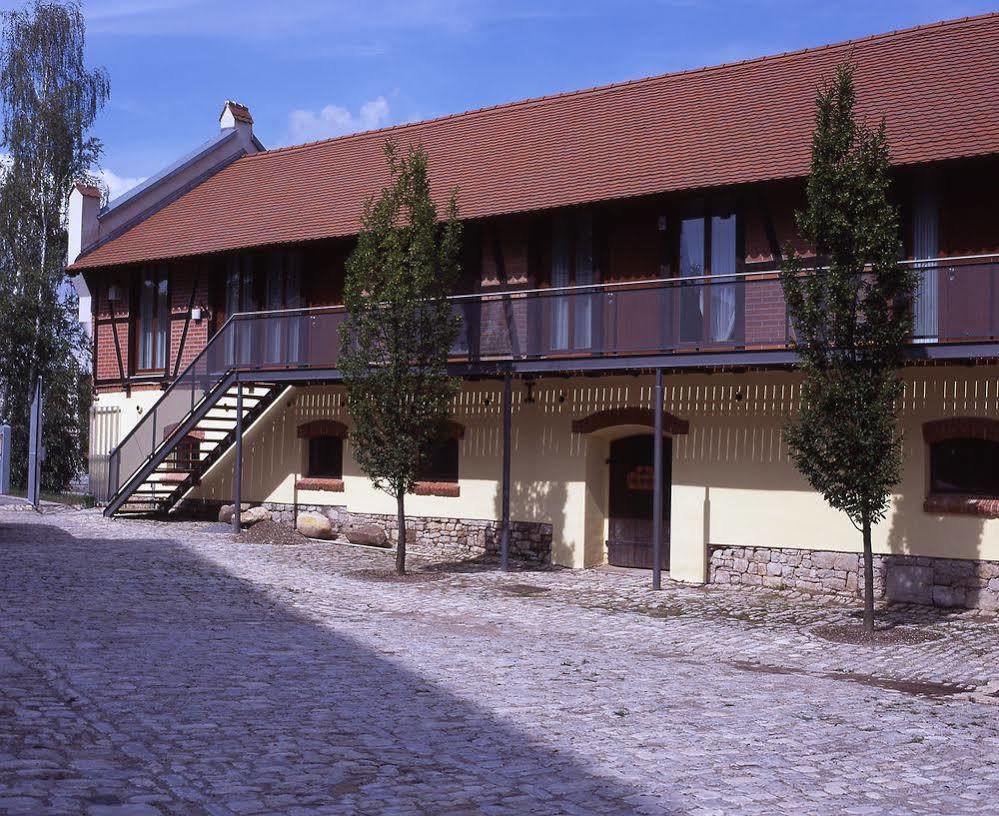 Resort Schloss Auerstedt Exterior photo